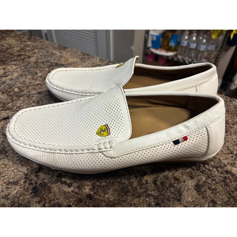 Bruno Marc Mens BUSH-02 Perforated Driving Loafers White Size 8.5 Slip On Shoes